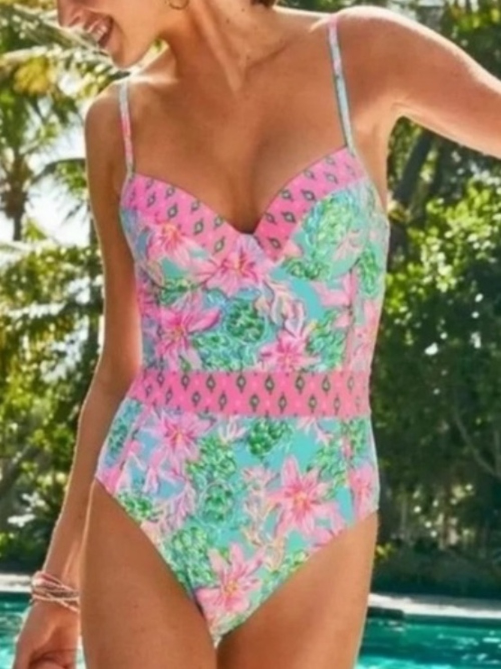 Lilly Pulitzer Palma Swimsuit Size 6 in So Shellegant.